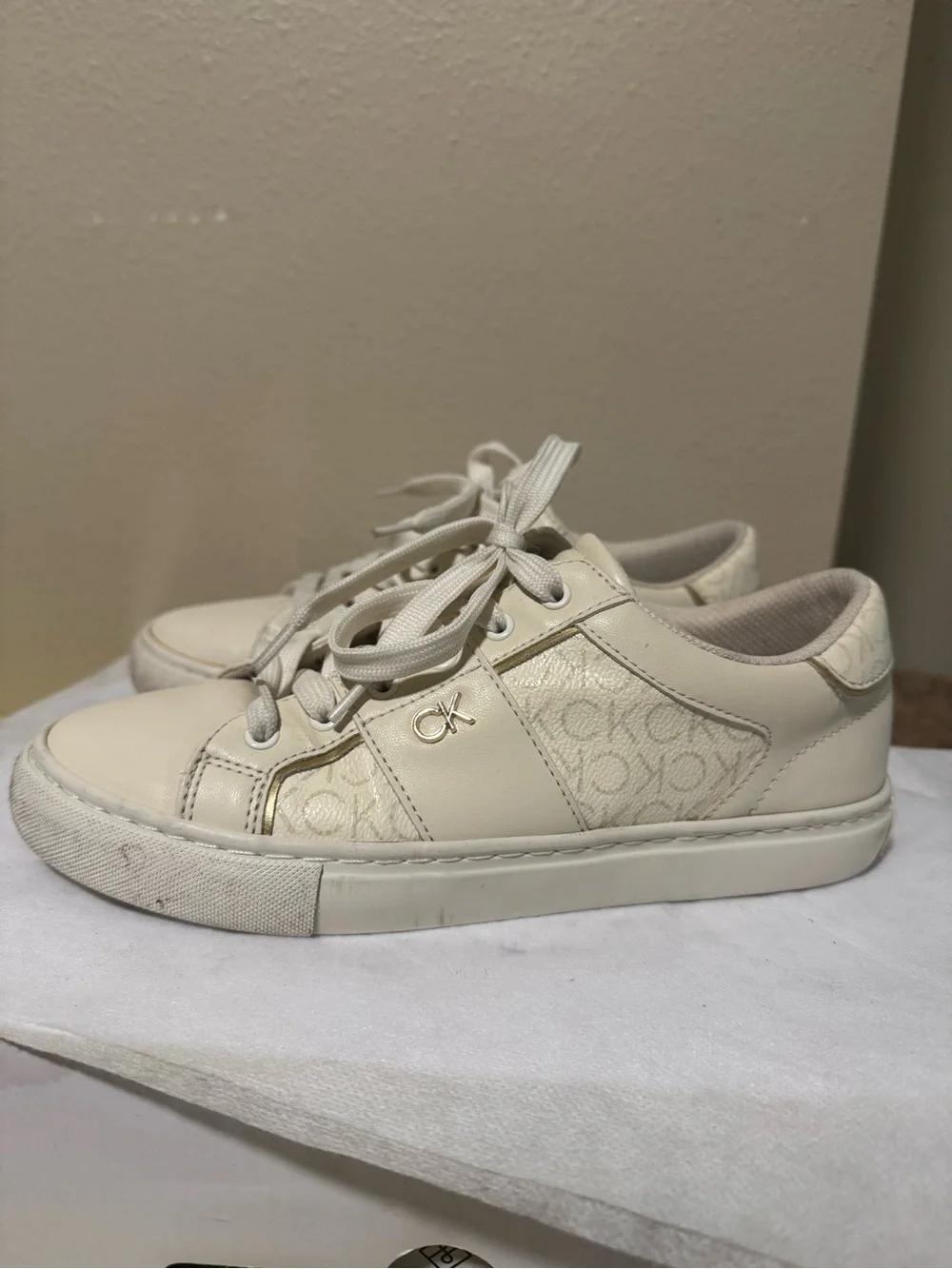 Calvin Klein Cream and Off-White Logo Low-Top Sneakers